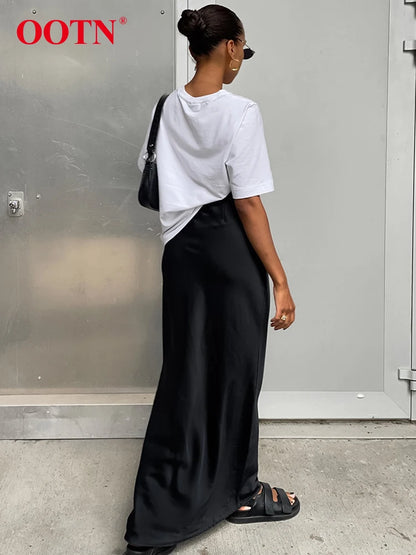 Elegant Satin Trumpet Skirt