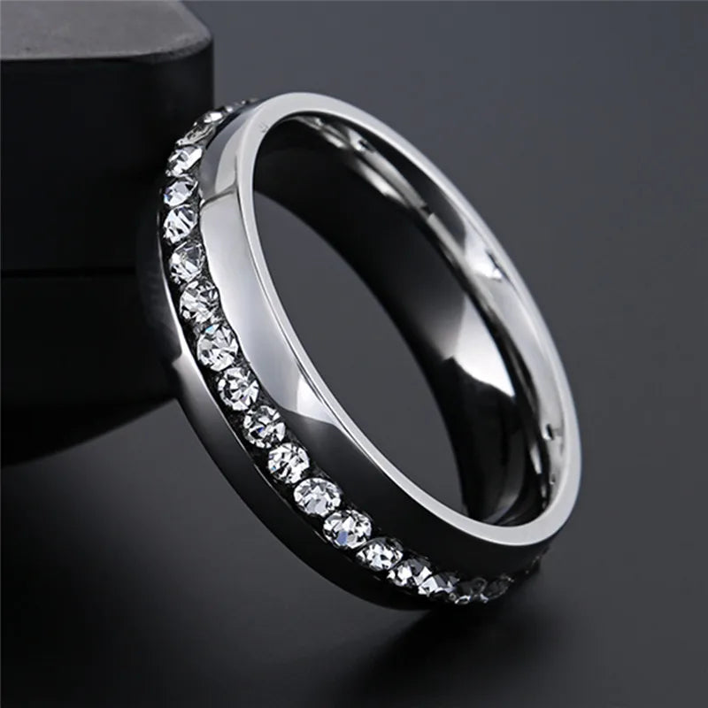 New Fashion CZ Stones Ring for Women Punk Vintage Gold