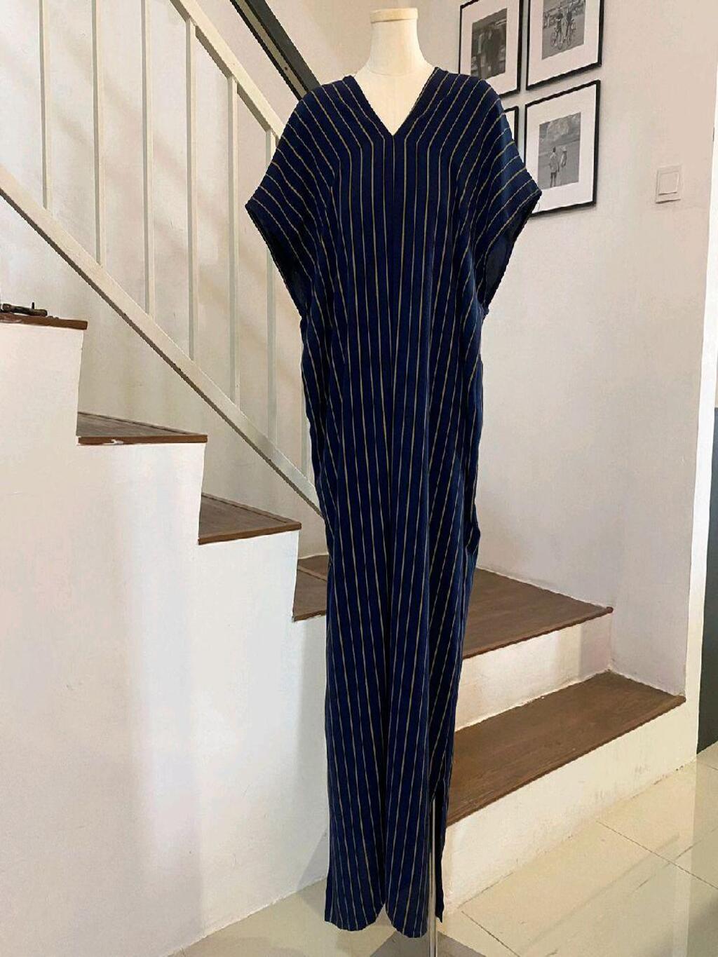 Kaftan printed V shape Material Ironless